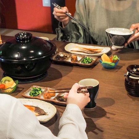 古民家の宿宰嘉庵 Traditionaljapanisehotel Saikaan Maizuru Exteriör bild