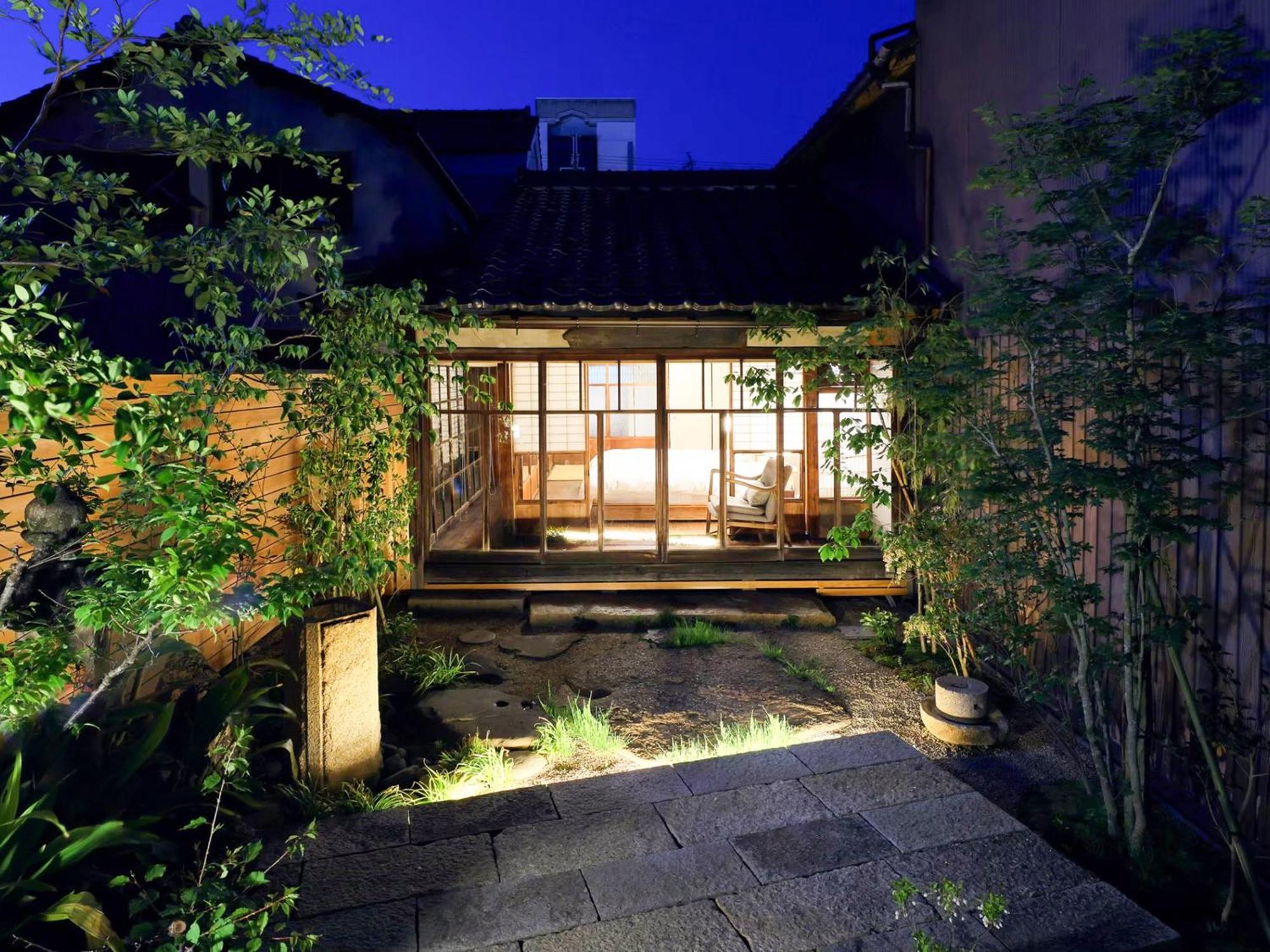 古民家の宿宰嘉庵 Traditionaljapanisehotel Saikaan Maizuru Exteriör bild