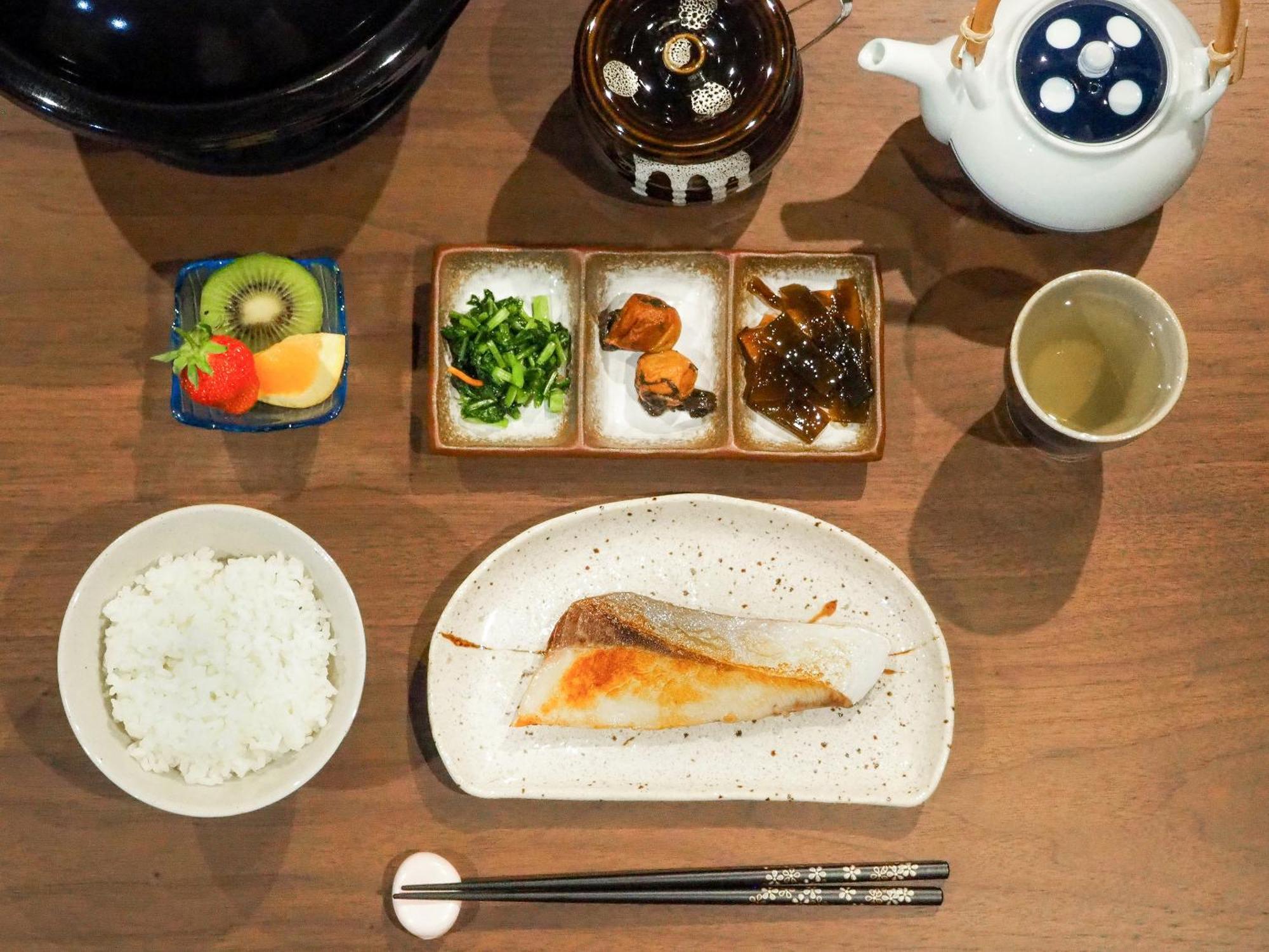 古民家の宿宰嘉庵 Traditionaljapanisehotel Saikaan Maizuru Exteriör bild